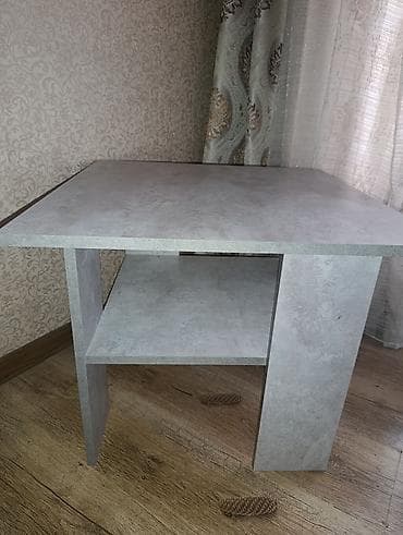 coffee table: Журнальный столик с полкой в идеальном состоянии - Материал: ЛДСП в — 2