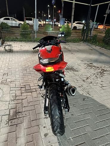 мотоцикл токмок: Спортбайк Ducati, 250 куб. см, Бензин, Чоңдор үчүн, Колдонулган — 3