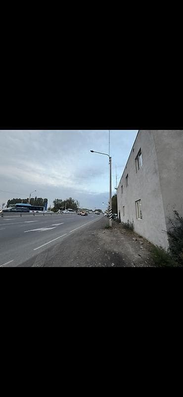 кар паркинг: Здание, 180 м² — 1