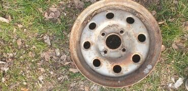 продаю титан диск на ниву: Железные Диски R 13 отверстий - 4, Б/у — 1