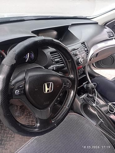 сидения акорд: Honda Accord: 2011 г., 2.4 л, Автомат, Бензин, Седан — 1