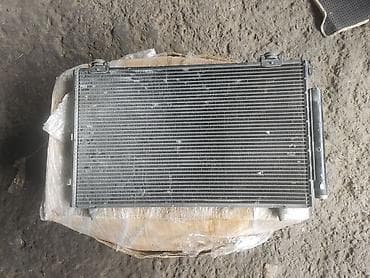 verso: Toyota Corolla Verso, кузов Spacio, радиатор кондиционера — 2