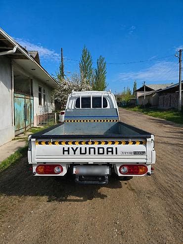 курьер на скутере: Легкий грузовик, Hyundai, Стандарт, 1,5 т, Б/у — 2