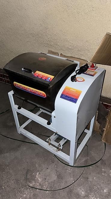 тестомес машинка: Продаю совершено новый промышленный тестомес вместимость 15 кг! Прямая — 1