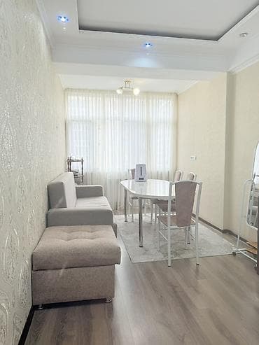 стол для парикмахера: 2 комнаты, С мебелью полностью — 1