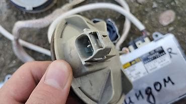 5d mark: Комплект блоков розжига ксенона Toyota (Denso) с крышками и проводами — 4