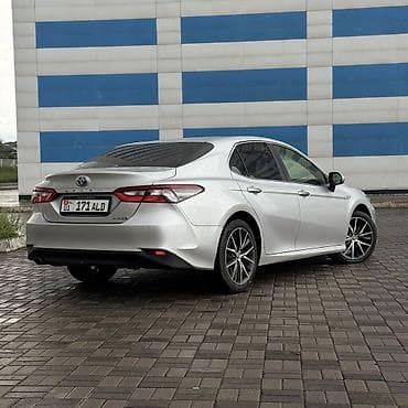 камри 75 2021: Toyota Camry: 2022 г., 2.5 л, Вариатор, Гибрид, Седан — 10