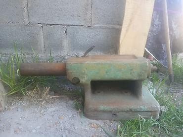 кду украинка: Задняя бабка токарного станка 1624м, цена договрная — 1