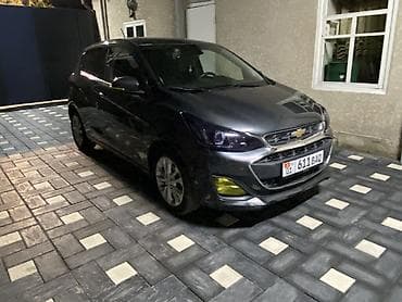 wuling mini ev: Chevrolet Spark: 2019 г. — 1