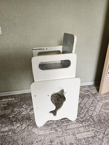 пластик стол стуля: Комплект детского стола и стула, Б/у — 2