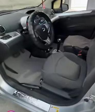 Транспорт: Chevrolet Spark: 2012 г., Автомат, Хэтчбэк — 3