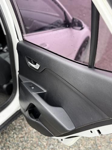 адиссей абсолют: Kia Stonic: 2019 г., 1.4 л, Автомат, Бензин, Кроссовер — 8