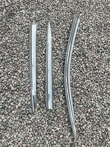 молдинг на дверь: Декоративные накладки Хром, Kia, 2018 г., Б/у, Платная доставка — 2