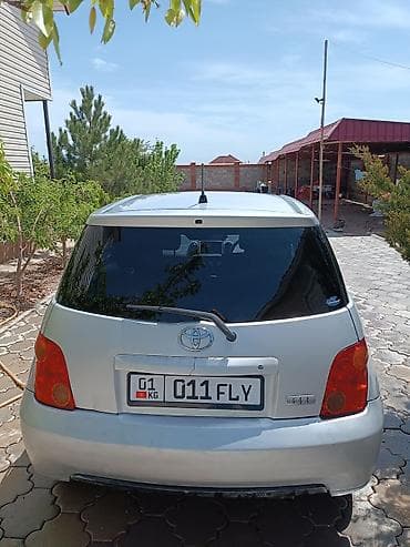 деу матиз 1: Toyota Ist: 2003 г., 1.3 л, Автомат, Бензин, Хэтчбэк — 3