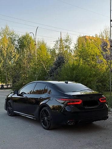 camry 5: Toyota Camry: 2021 г., 2.5 л, Автомат, Бензин, Седан — 3