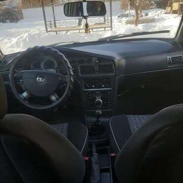 нундай старекс: Daewoo Nexia: 2009 г., 1.5 л, Механика, Бензин, Седан — 4