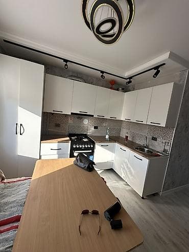 с ремонтом: 62 м², С мебелью полностью — 7