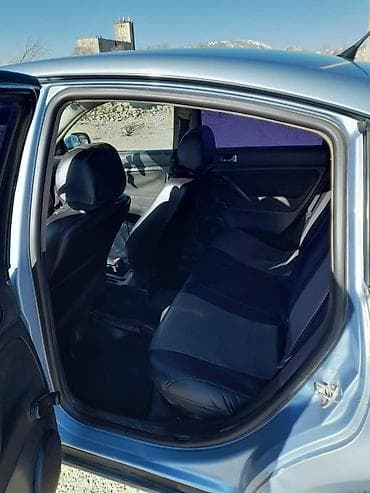 Транспорт: Volkswagen Passat: 1998 г., Кол менен иштөөчү, Бензин, Седан — 6