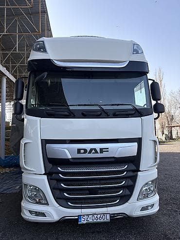 пикап nissan navara: Тягач, DAF, 2019 г., Тентованный — 1