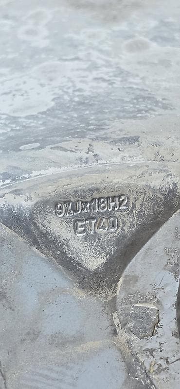 связи с закрытием: Литые Диски R 18 Mercedes-Benz, Комплект, отверстий - 5 — 3