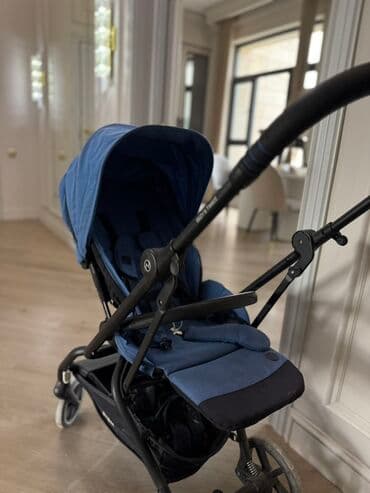 Коляска, цвет - Голубой