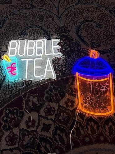 двери окна: Неоновые LED-вывески «Bubble Tea» - Комплект из двух неоновых — 2