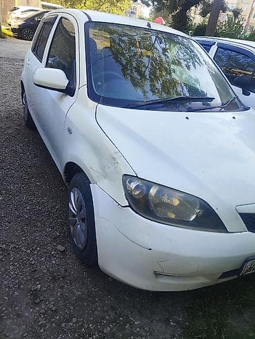 japan cargo: Mazda Demio: 2004 г., 1.3 л, Автомат, Бензин, Хэтчбэк — 8