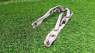 bew e34: Петля задняя крышки багажника R Е38 8 125 174 Год2000 В отличном — 2