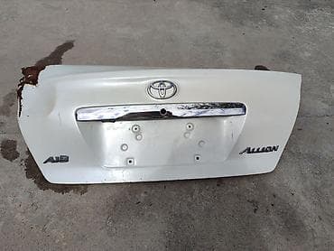 нанос машина: Крышка багажника Toyota, 2003 г., Оригинал — 3