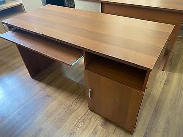 помощник полка: Стол с полкой в идеальном состоянии 140х60, 2 штуки 2600сом за 1шт — 1