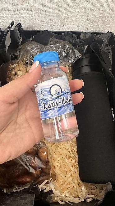 подарок любимой: Подарочный набор в черной коробке с лентой «Just for you». 🎁 Подарок — 3