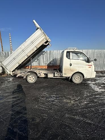 Продажа авто: Hyundai Porter: 2018 г., 2.5 л, Автомат, Дизель — 2