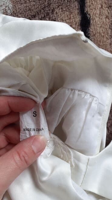 беби берн: Детское платье, цвет - Молочный, Новый — 2