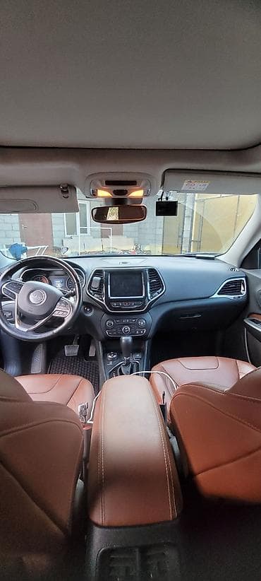 жир чероки: Jeep Cherokee: 2019 г., 2.2 л, Автомат, Дизель, Кроссовер — 7
