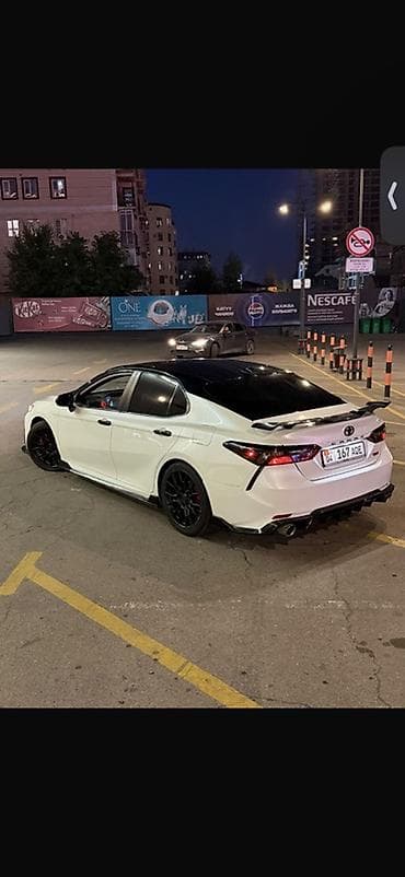 авто портер: Toyota Camry: 2021 г., 3.5 л, Автомат, Бензин, Седан — 6