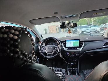 daewoo ravon: Hyundai Solaris: 2017 г., 1.6 л, Ручные, Бензин, Седан — 3