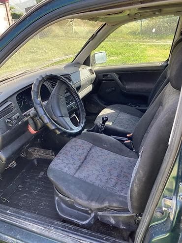 мерседес бенс а: Volkswagen Golf: 1995 г., 1.8 л, Механика, Бензин, Хэтчбэк — 7