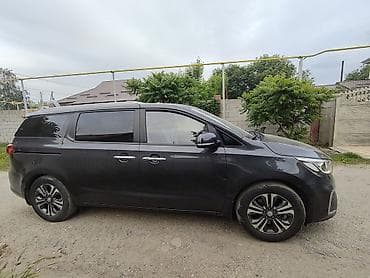 9: Kia Carnival: 2019 г., 2.2 л, Автомат, Дизель, Минивэн — 2