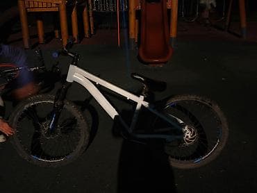 BMX велосипед, Рама M (156 - 178 см), Б/у at lalafo.kg BMX велосипед, Рама M (156 - 178 см), Б/у