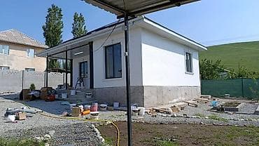 Продаётся дом 3 ком. в селе Кунтуу дача Радуга. Вода поливная и