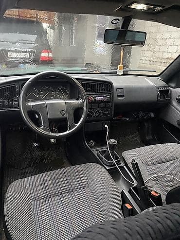 9: Volkswagen Passat: 1991 г., 1.9 л, Механика, Дизель, Универсал — 10