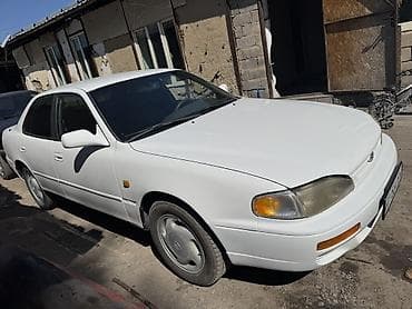 Toyota Camry: 1996 г., 2.2 л, Автомат, Бензин, Седан