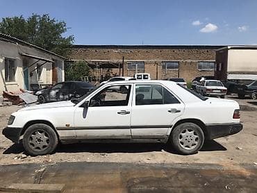 приматок мерс: Mercedes-Benz W124: 1987 г., 2 л, Механика, Бензин, Седан — 6