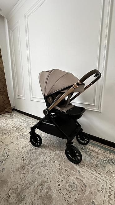 Прогулочная коляска Kidilo в стильном бежевом цвете. Основные at lalafo.kg Прогулочная коляска Kidilo в стильном бежевом цвете. Основные