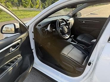 launch 431: Kia Rio X-Line: 2022 г., 1.6 л, Автомат, Бензин, Хэтчбэк — 8