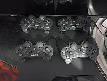 xbox 2: PlayStation 3 (Slim) + 4 оригинальных геймпада DualShock 3 — 1