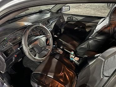 кира: Mitsubishi Lancer: 2004 г., 1.6 л, Автомат, Бензин, Седан — 6