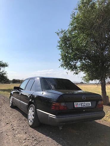 corolla 2016: Mercedes-Benz W124: 1986 г., 2.3 л, Механика, Бензин, Седан — 6