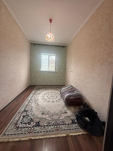 за сколько можно продать дом: Продаётся дом в районе Ак-Ордо 3 Участок: 4 сотки. Дом: 5 комнат — — 3