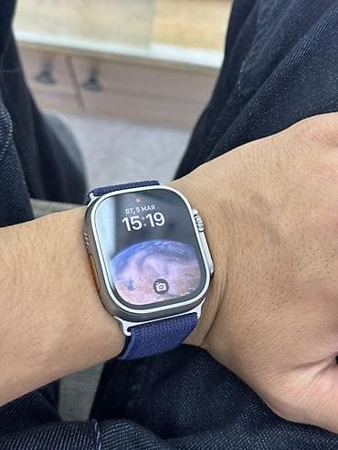 Apple Watch Ultra 2 (49 мм), титановый корпус, сапфировое стекло